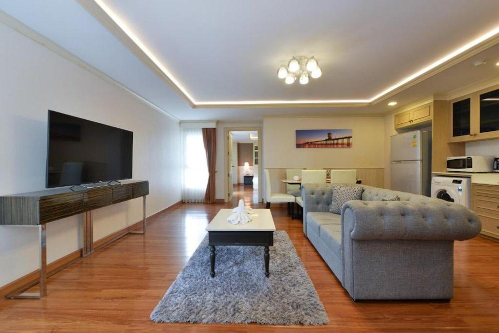 Aspira Hana Executive Apartment Thonglor Bangkok Buitenkant foto